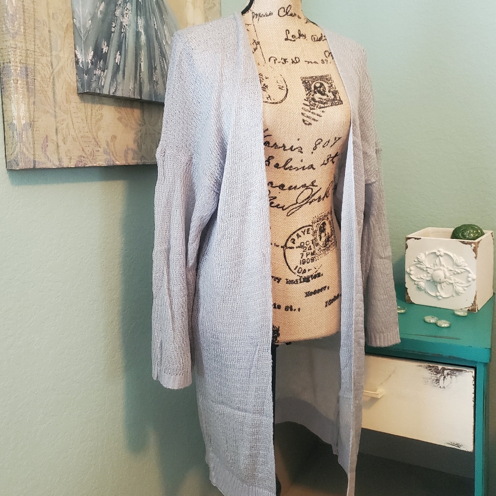 ⭐BRAND NEW⭐GRAY  CARDIGAN.. SALE 💰⭐💰 - Picture 3 of 9